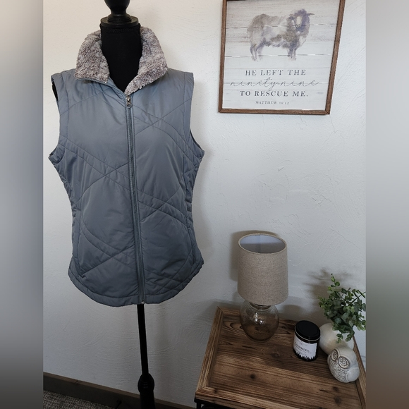 Columbia Jackets & Blazers - COLUMBIA VEST